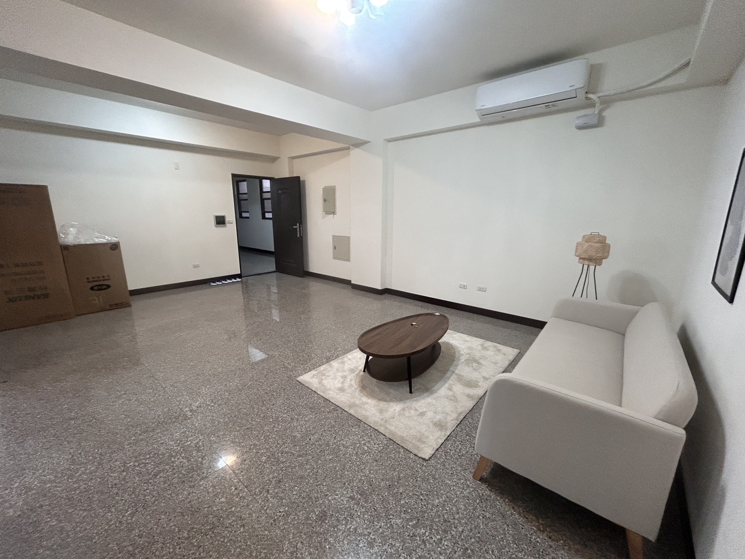 觀音工業區超大雙衛浴兩房